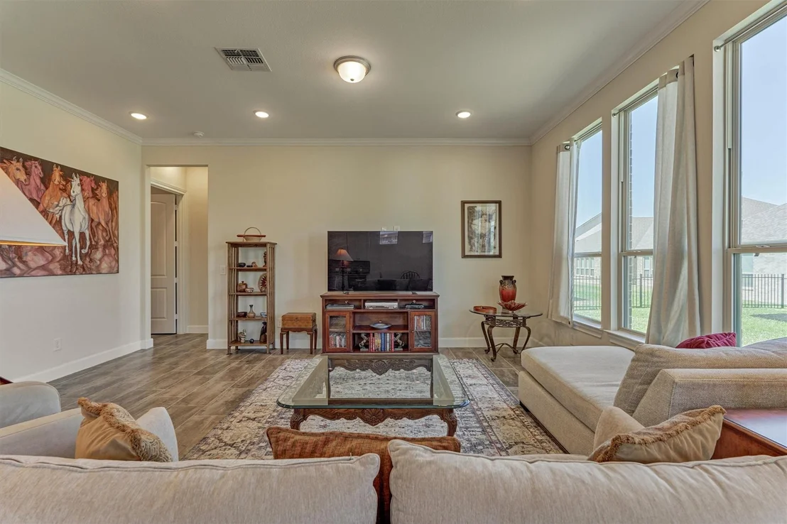 Photo of 132 Chestnut Bay