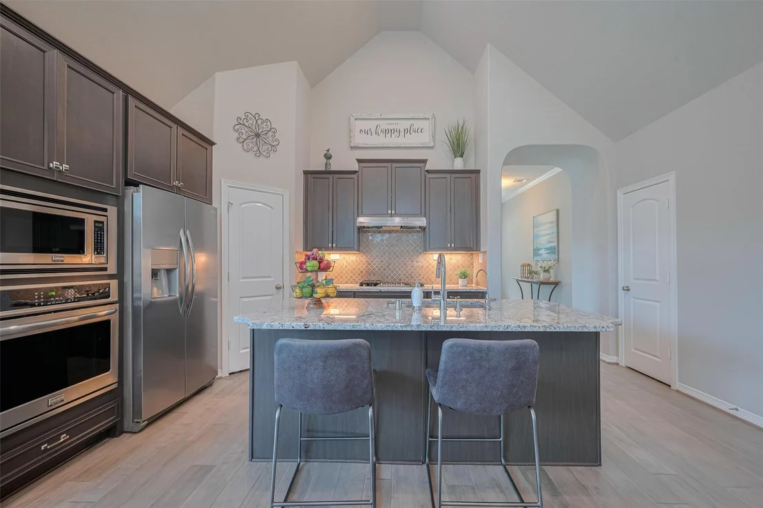 Photo of 28110 Long Mill Lane