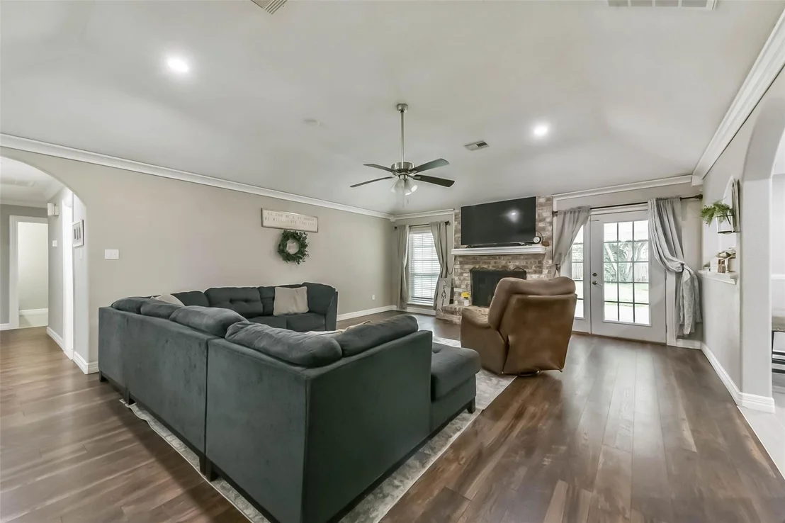Photo of 510 Post Oak Drive