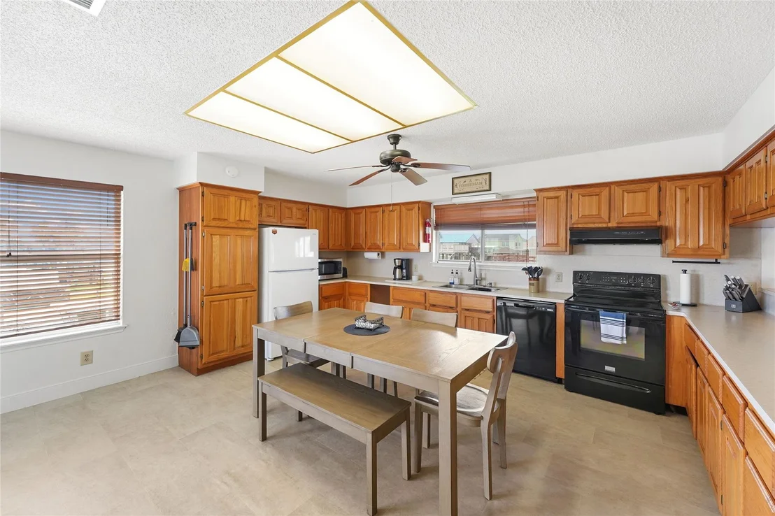 Photo of 426 Shark Lane