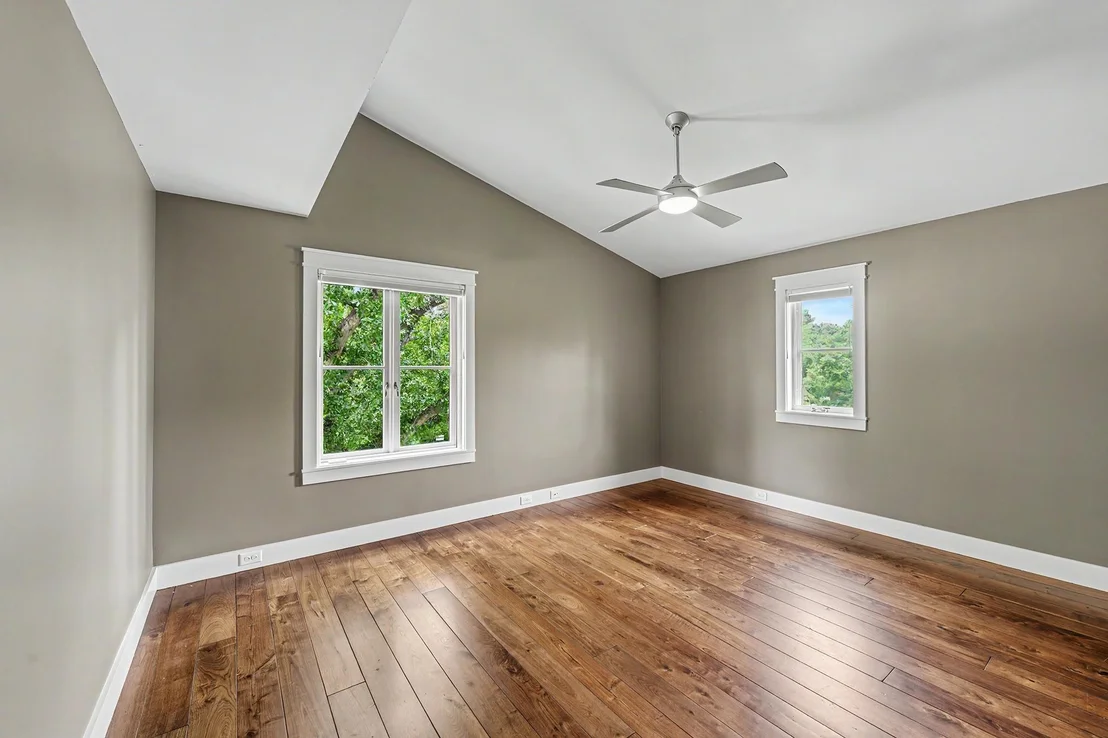 Photo of 4153 Oberlin Street