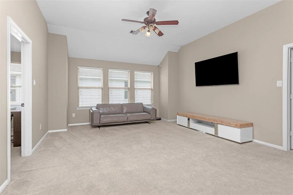 Photo of 18 Sandwell Place