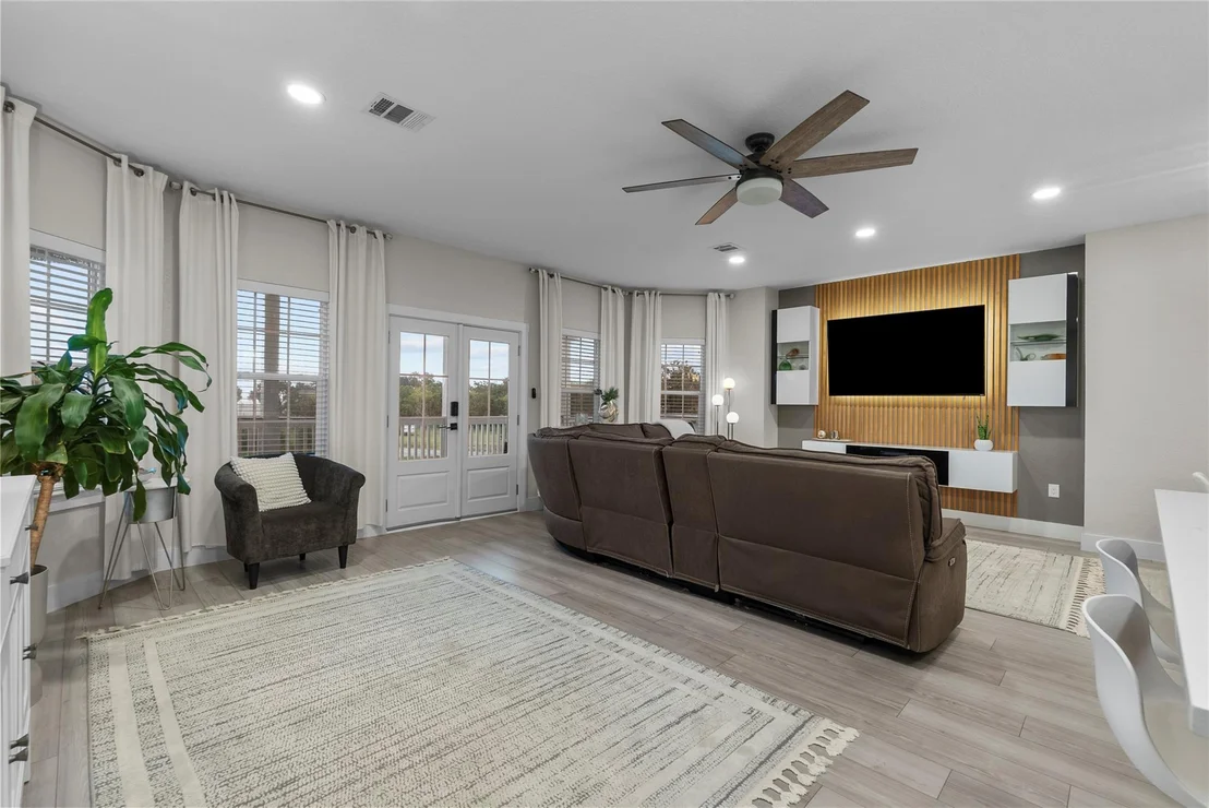 Photo of 4 Shore Acres Circle