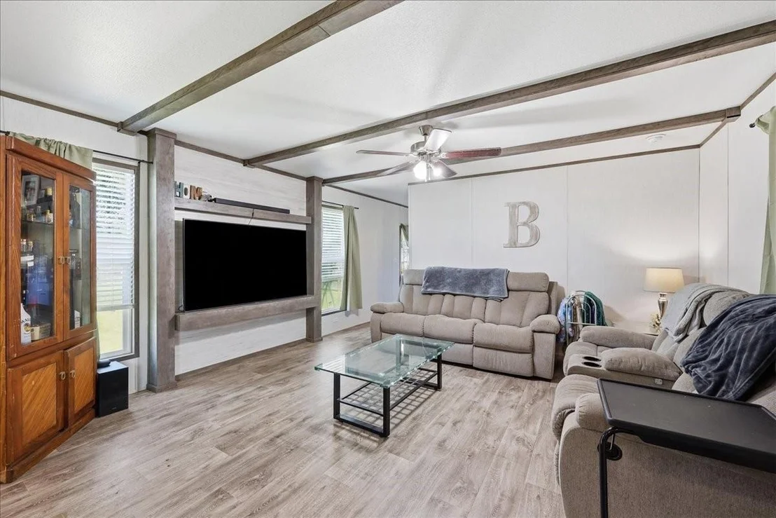 Photo of 8739 Ash Street