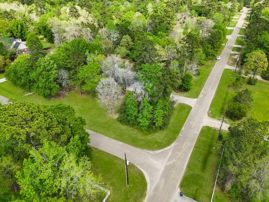 Photo of 11995 White Oak Crossing