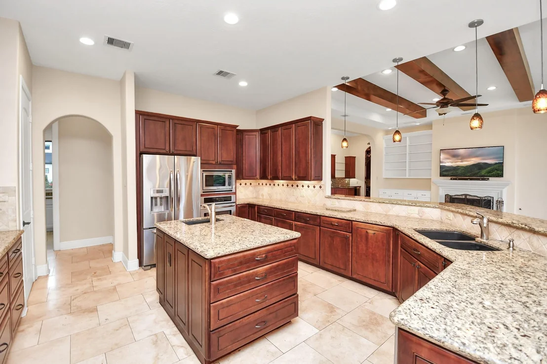Photo of 1611 Lynnview Drive