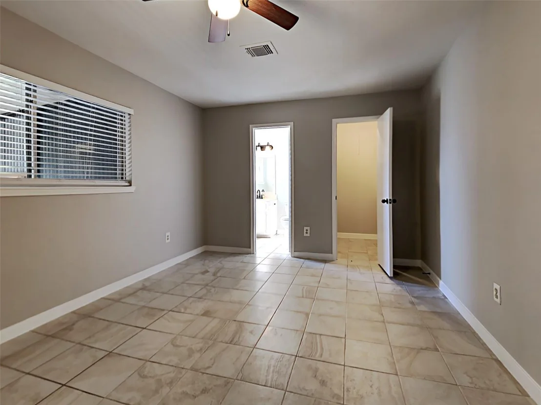 Photo of 5307 Derbyshire Drive