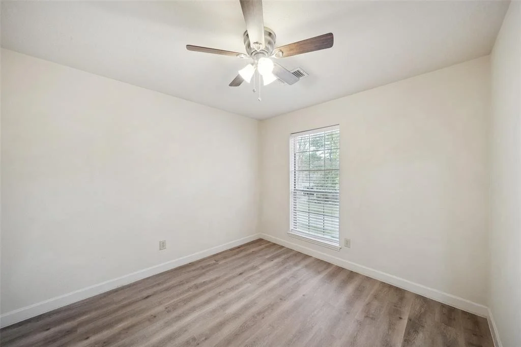 Photo of 34 W Stony End Place