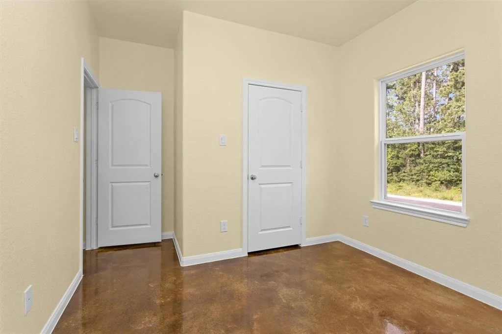 Photo of 15704 Sycamore Drive