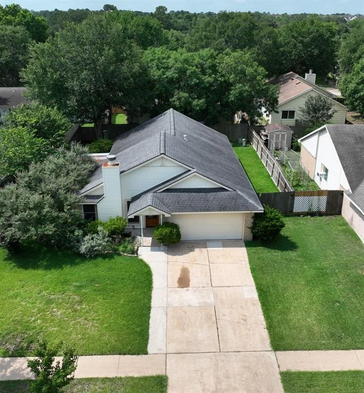 Photo of 22631 John Rolfe Lane
