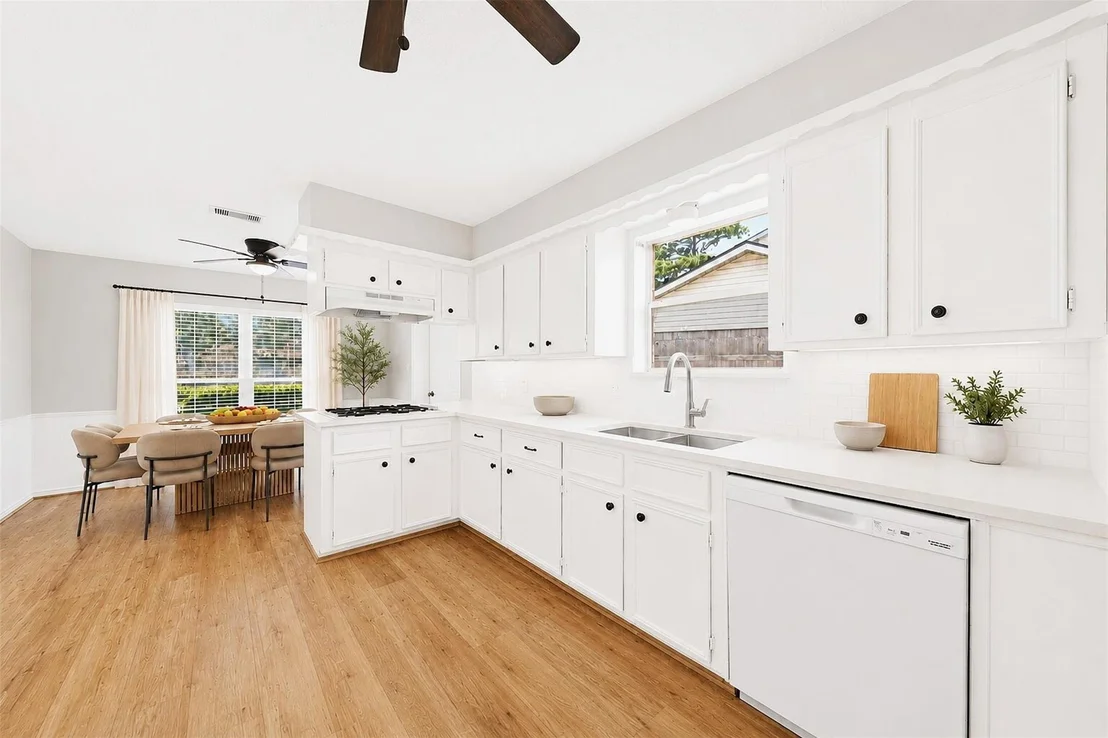 Photo of 24015 Spring Mill Lane