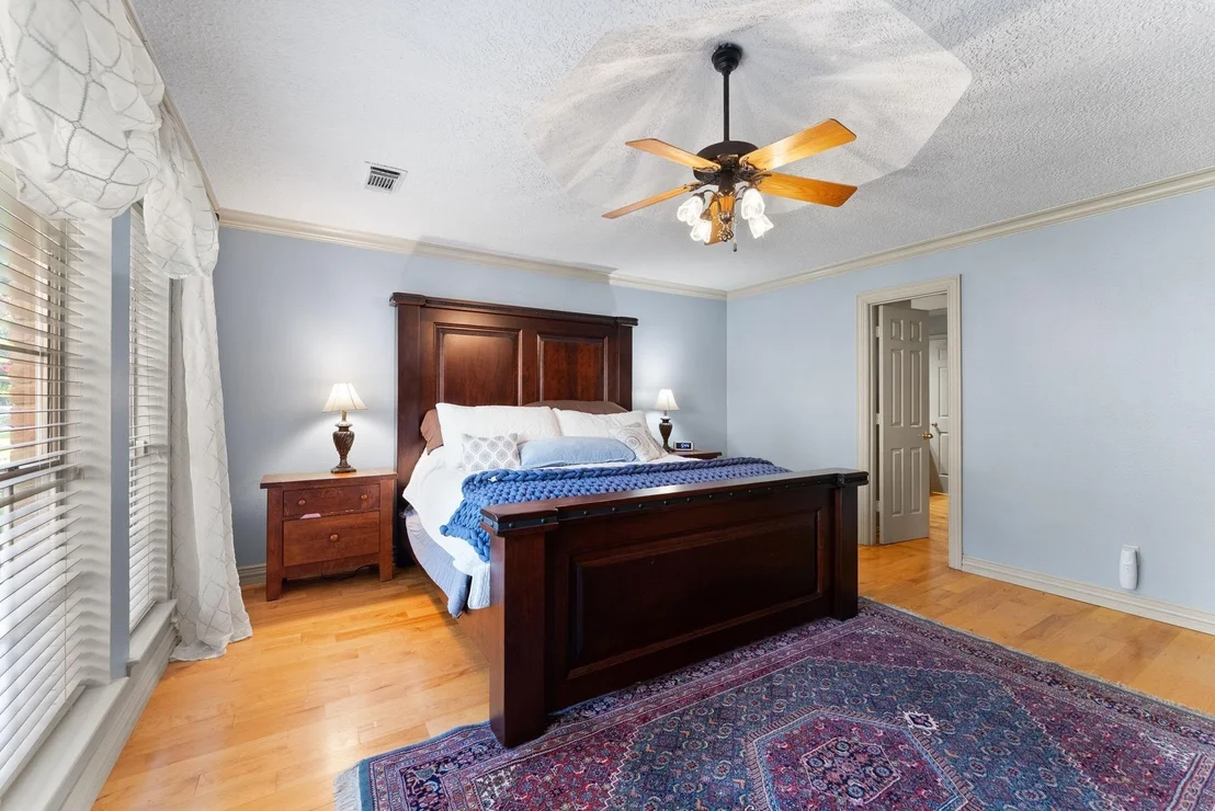 Photo of 5718 Glenmere Lane