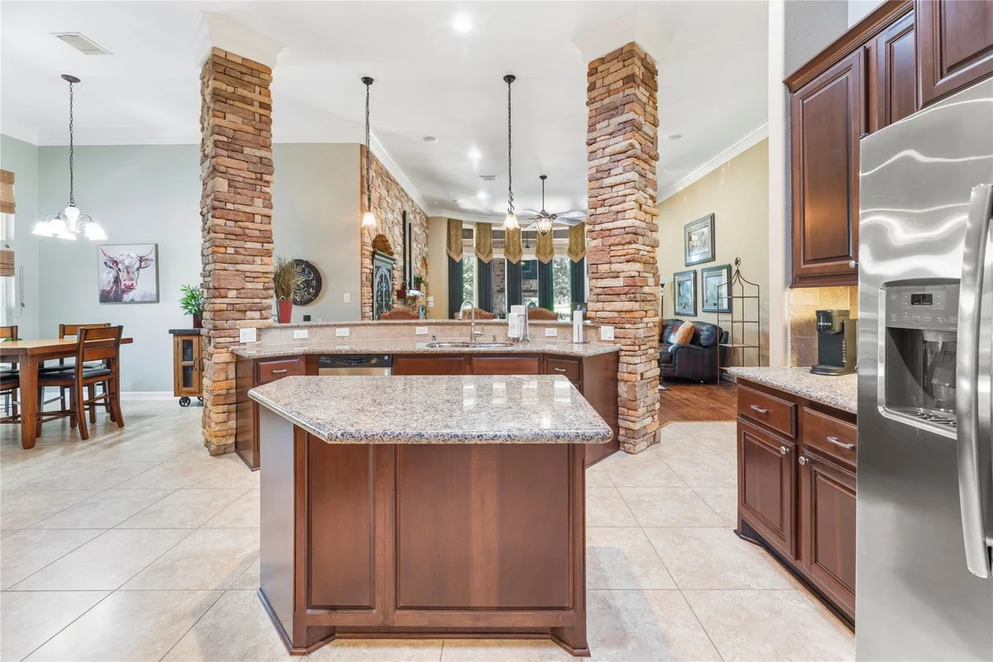 Photo of 32707 Westminster Drive