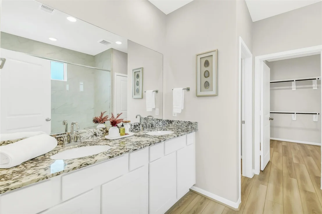 Photo of 2565 Malibu Glen Drive