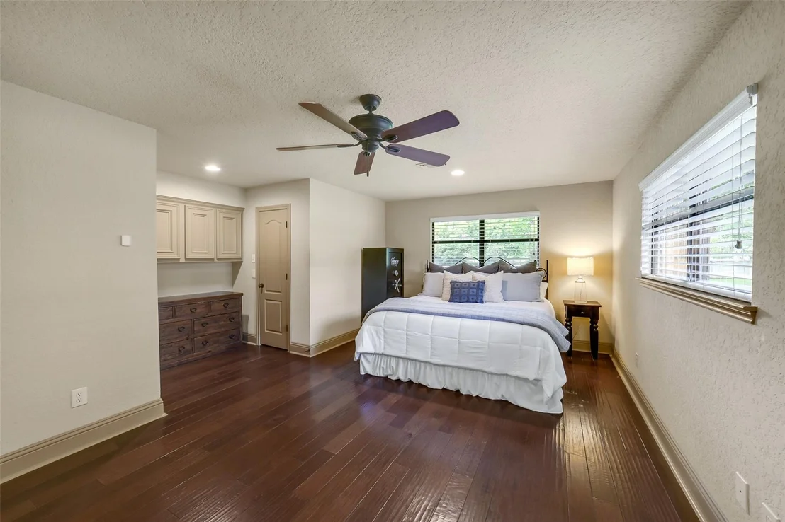 Photo of 18120 County Road 127