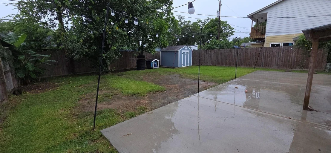 Photo of 2303 Thomas Avenue