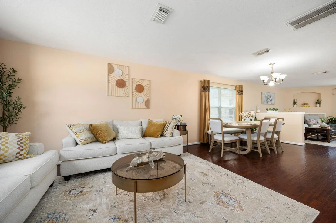Photo of 19135 Royal Isle Drive