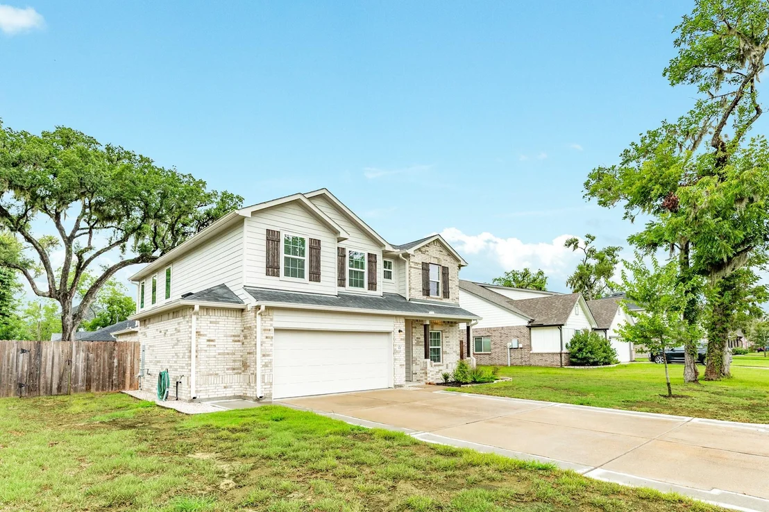 Photo of 322 Freeman Boulevard