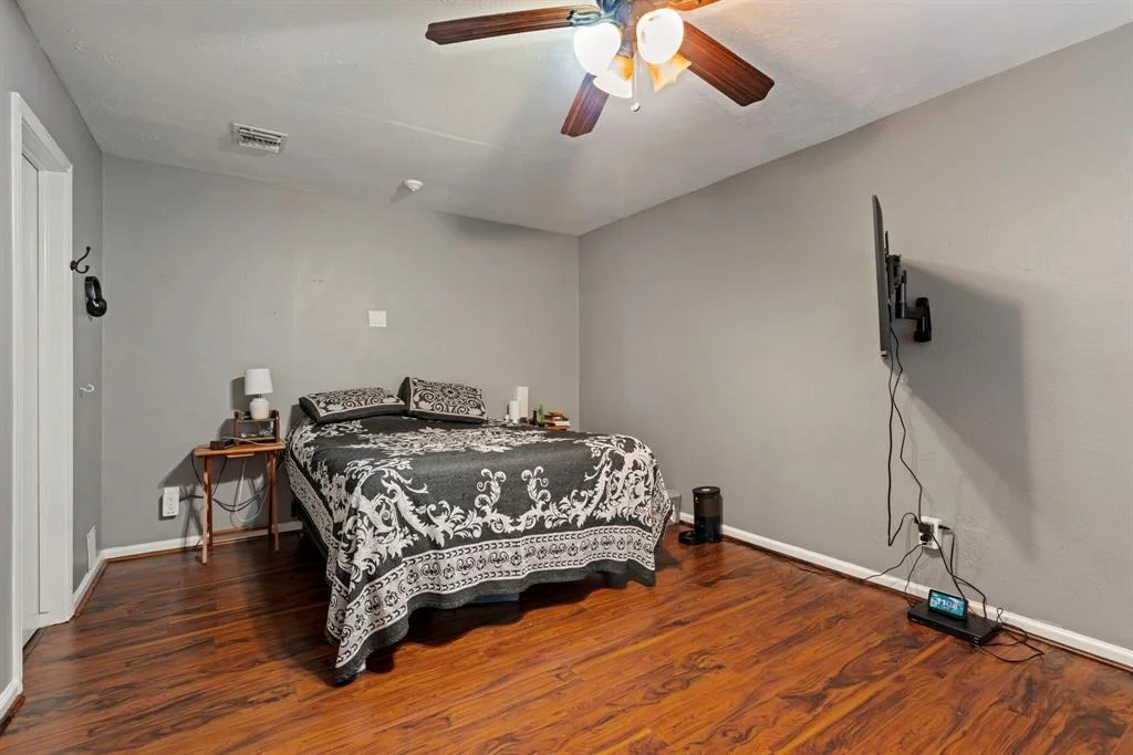 Photo of 15110 Falling Creek Drive
