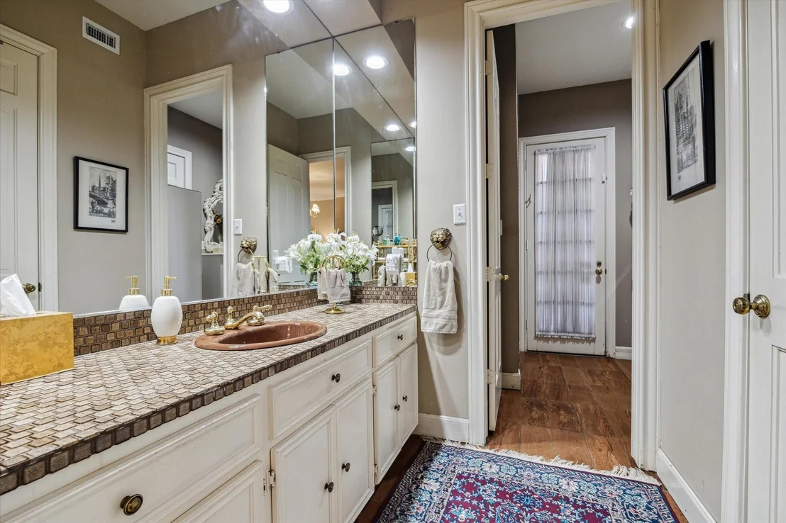 Photo of 5638 Briar Drive