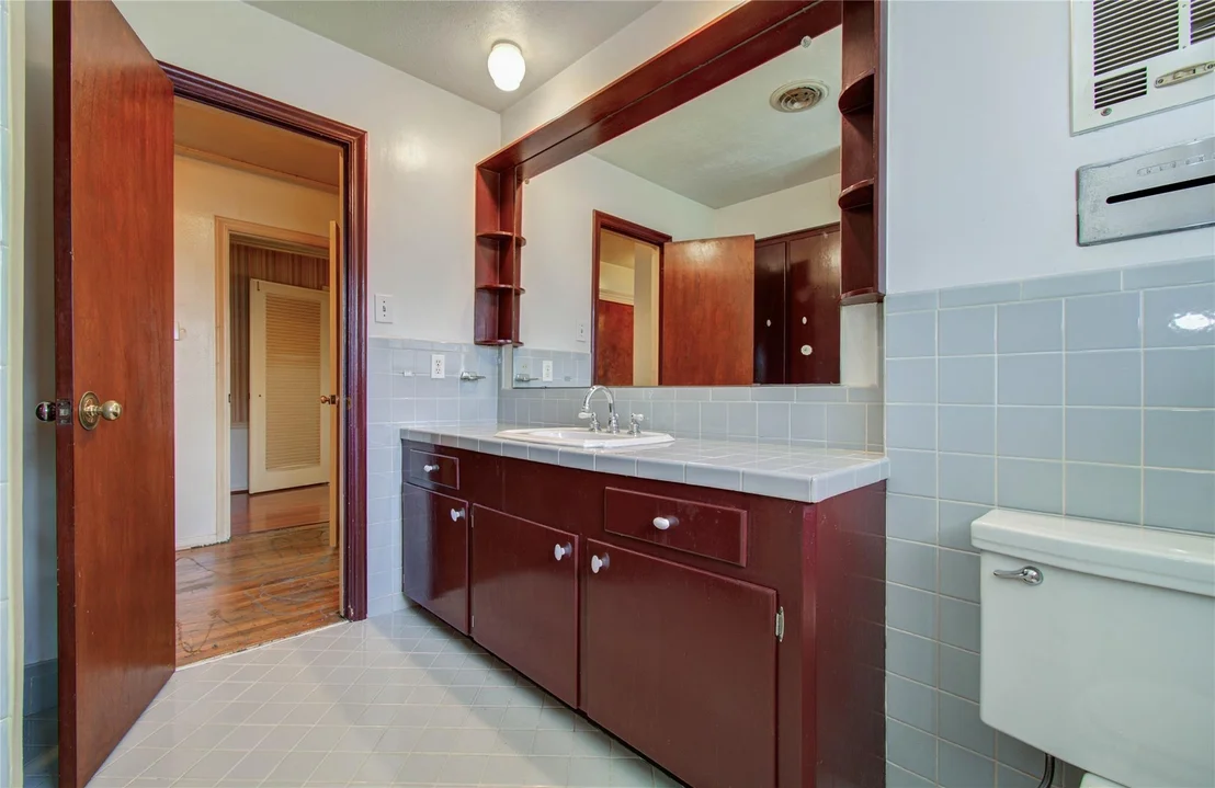 Photo of 11010 Atwell Drive