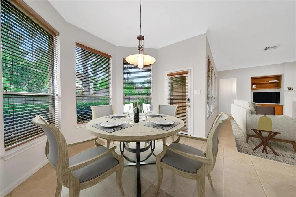 Photo of 46 N Bluff Creek Circle