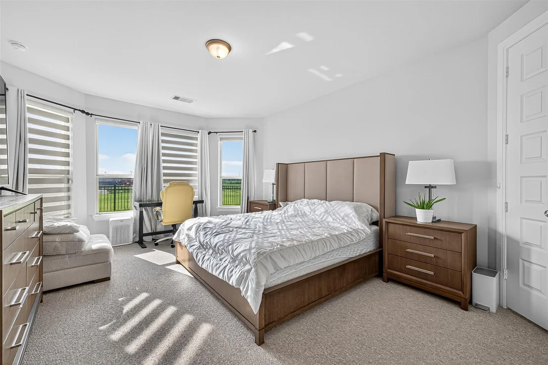Photo of 8507 Lockridge Valley Trail