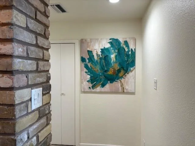 Photo of Unit PH3 at 2016 Main Street
