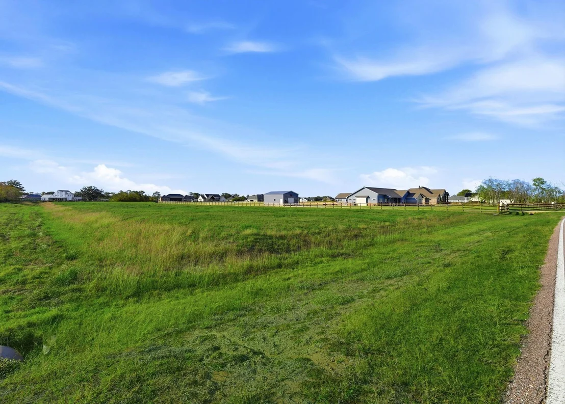Photo of 22810 Chenango Lake Drive