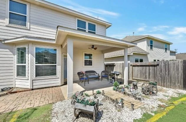 Photo of 410 Havenstone Lane