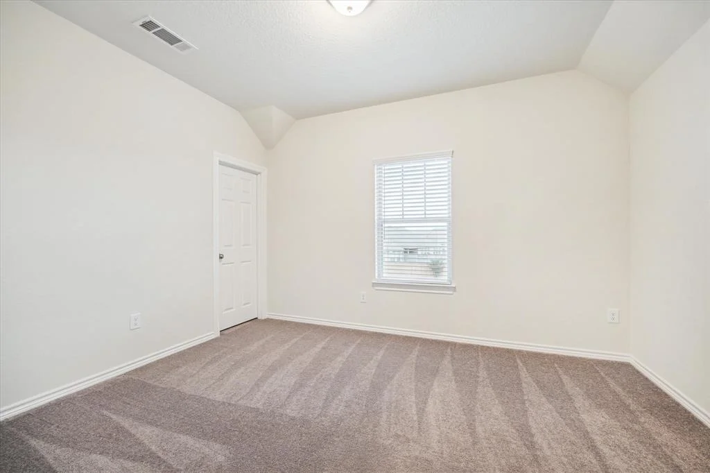 Photo of 23914 Bearberry Thicket Trail