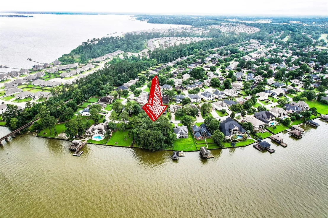 Photo of 19403 Aquatic Drive