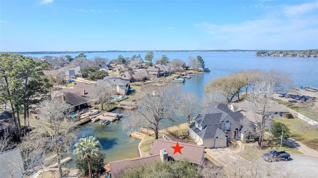Photo of 7291 Edgewater Drive