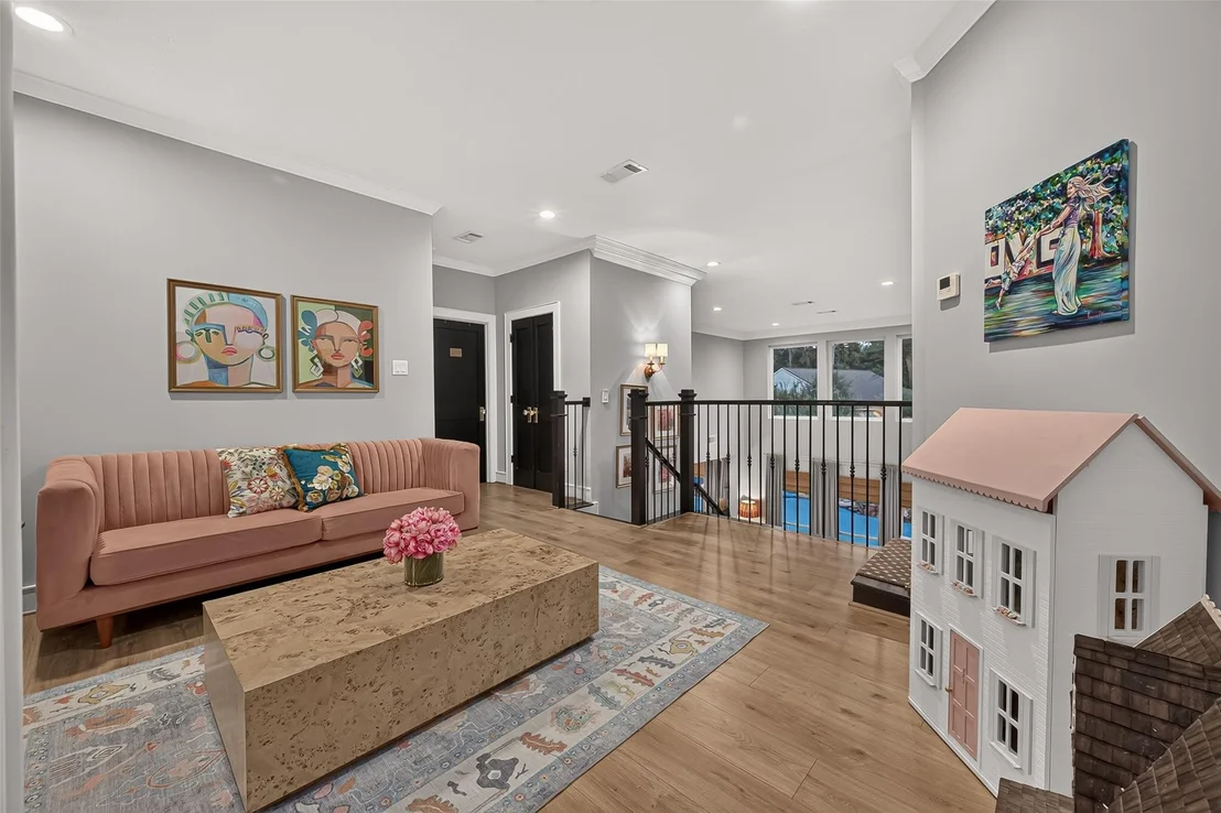 Photo of 38 N Longspur Drive