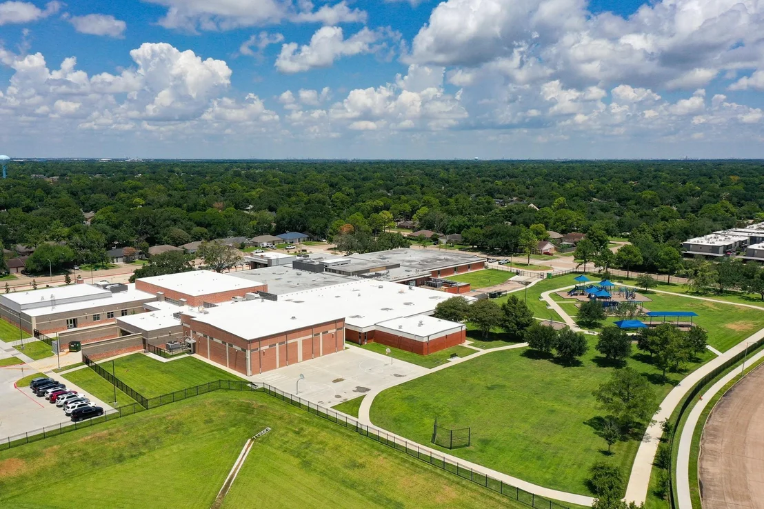 Photo of 818 Seafoam Road