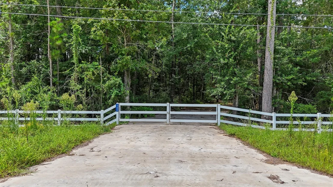 Photo of 21924 State Highway 242