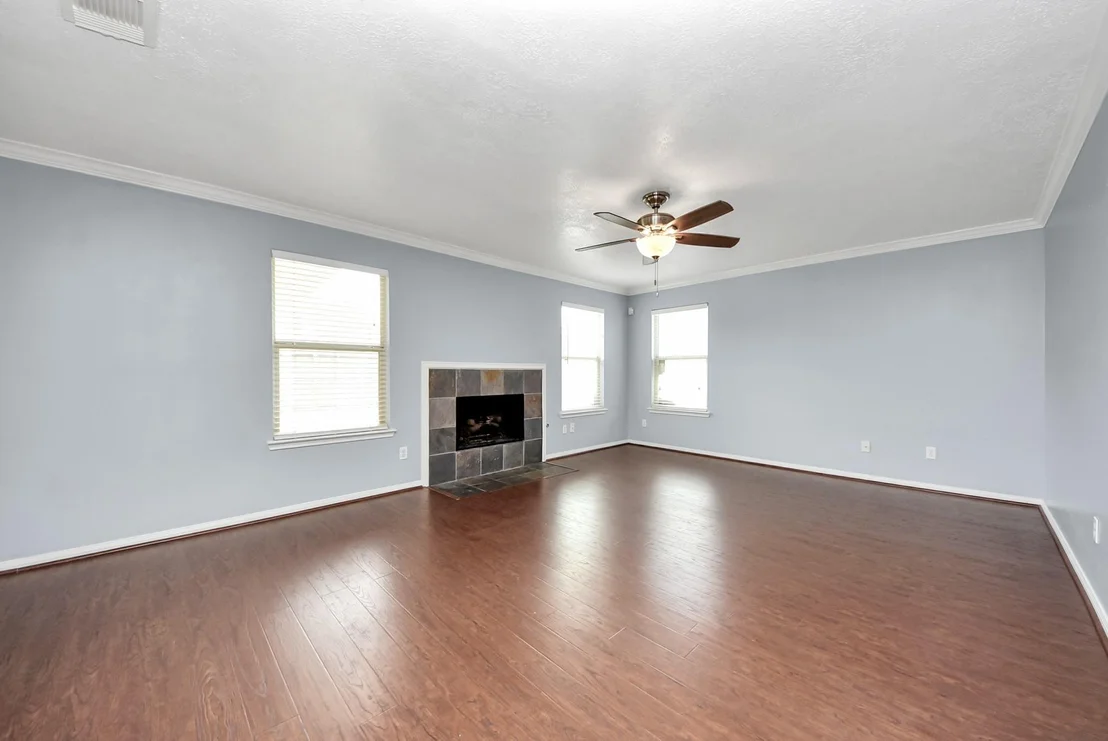 Photo of 7238 Foxshadows Lane