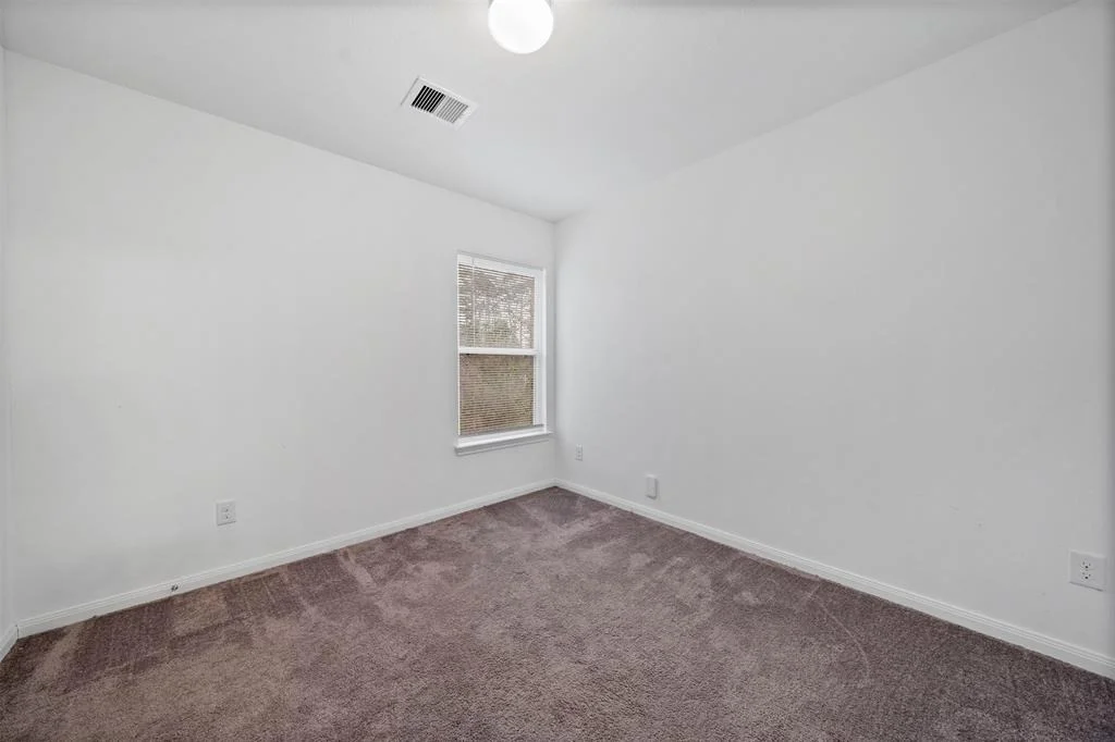 Photo of 15231 Arrowhead Loop W