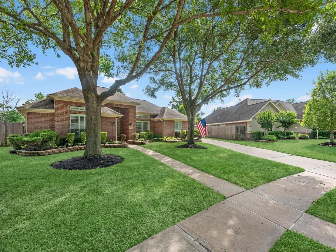 Photo of 3906 Belvoir Park Drive