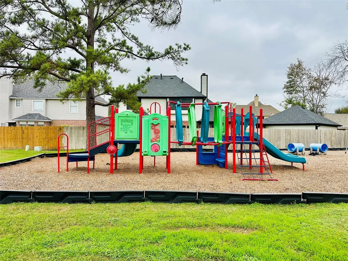 Photo of 4142 Surreydon Drive