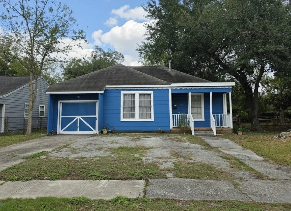 Photo of 8226 Barkley Street
