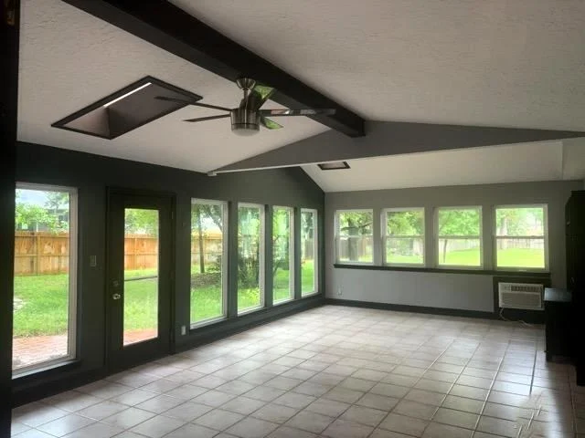 Photo of 14155 Lakepoint Drive