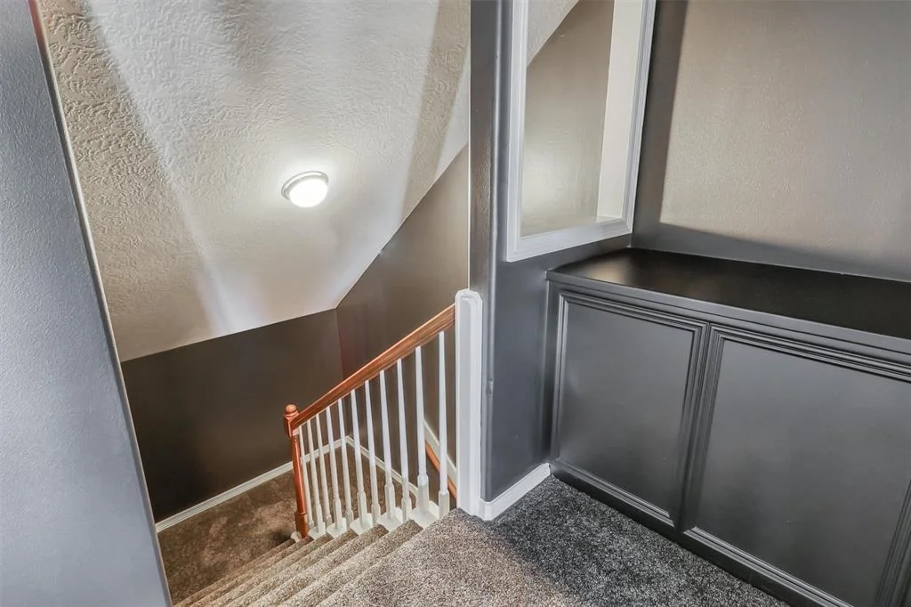 Photo of 2114 Summerland Drive N