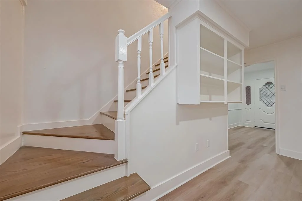 Photo of 5902 Templegate Drive
