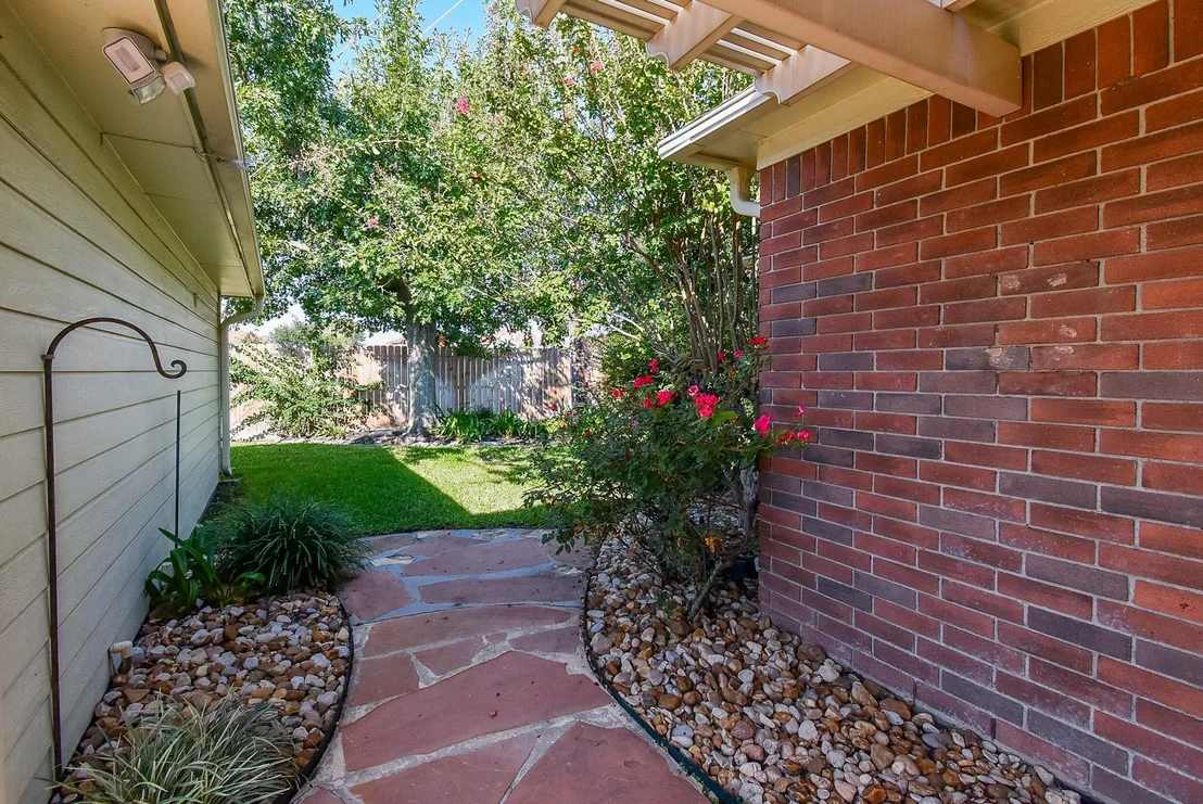 Photo of 8739 Bent Spur Lane