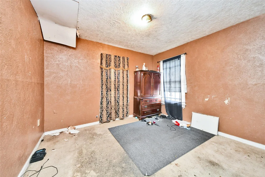 Photo of 8470 Wier Drive