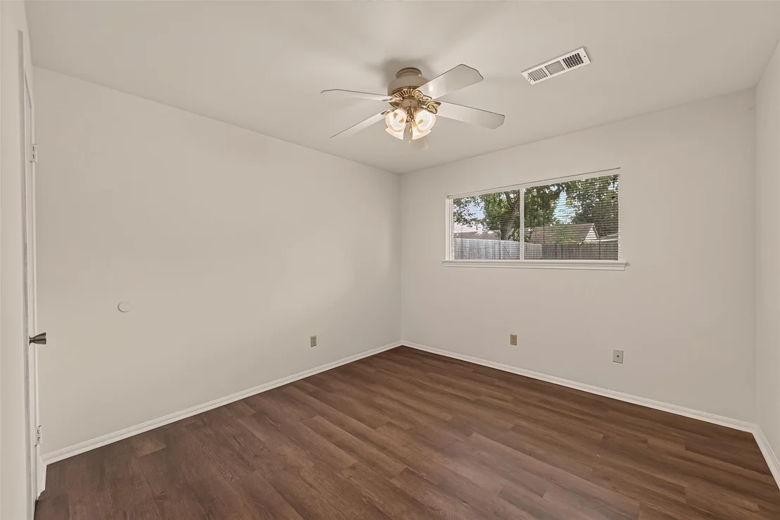 Photo of 8807 Langdon Lane
