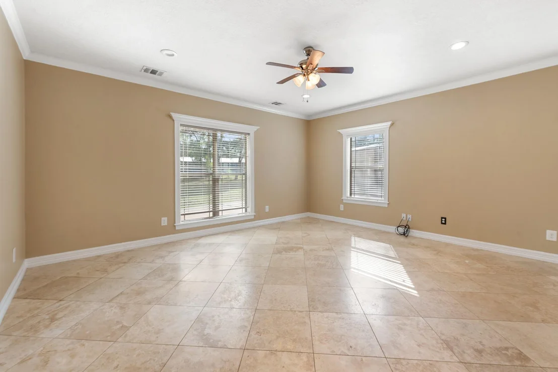 Photo of 1264 Matthews Way