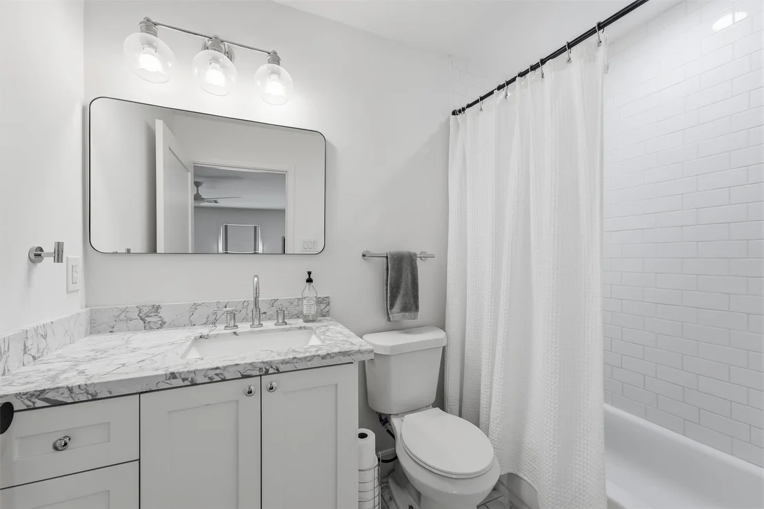 Photo of 3930 Marlowe Street