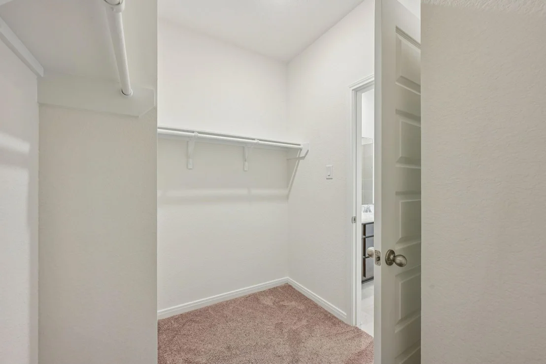 Photo of 4801 Seven Oaks Lane